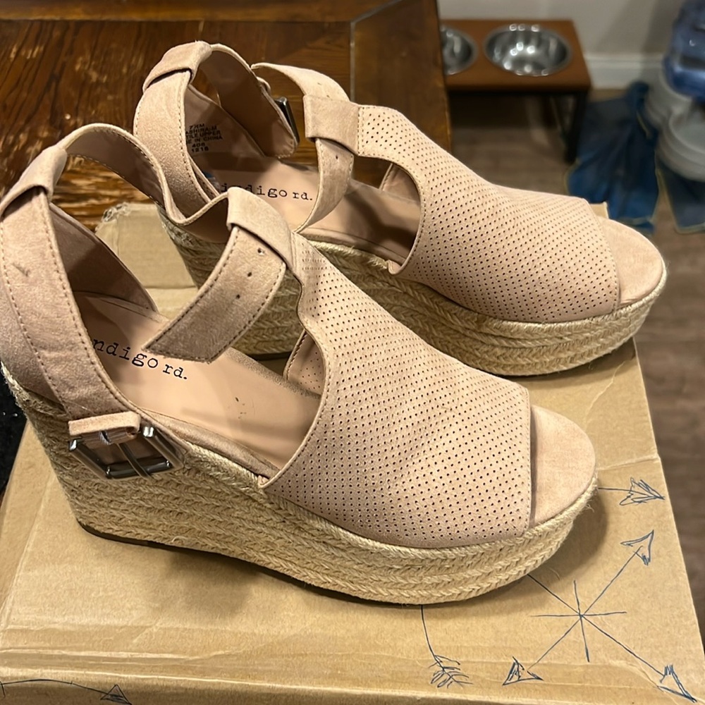 Indigo Rd. Heels